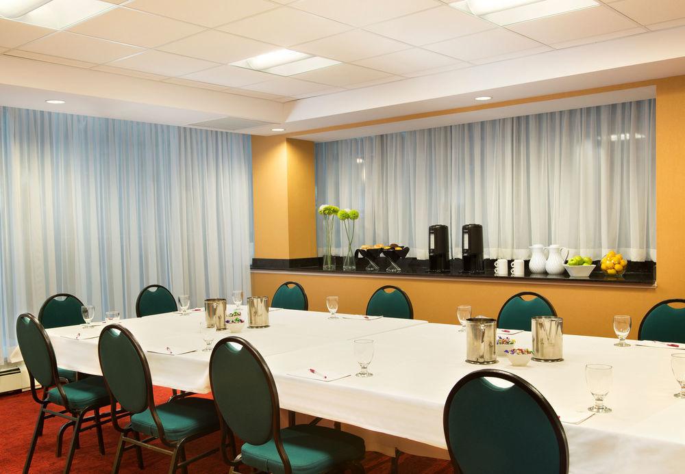 אוטווה The Carleton Suite Hotel מראה חיצוני תמונה