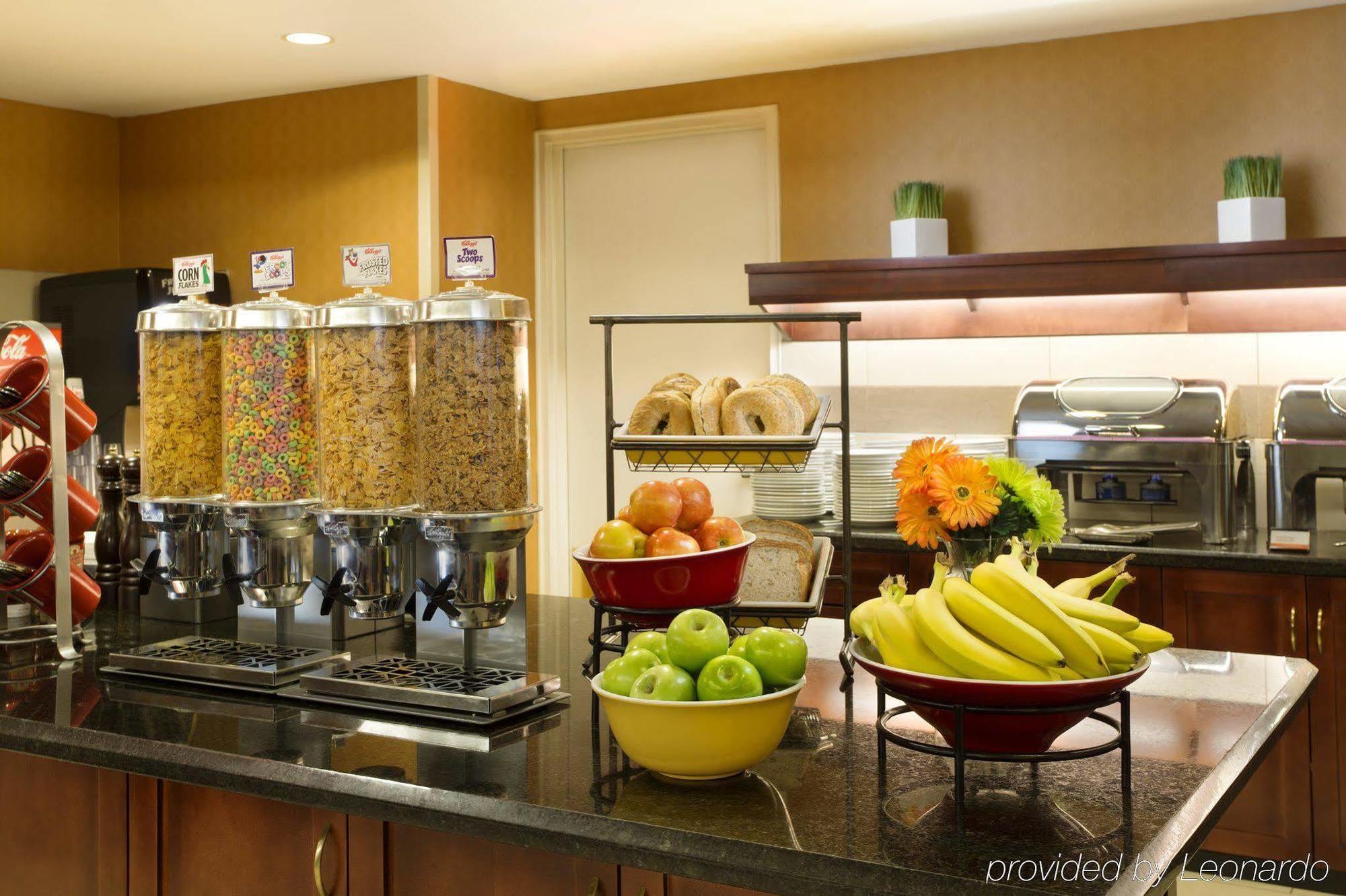 אוטווה The Carleton Suite Hotel מראה חיצוני תמונה