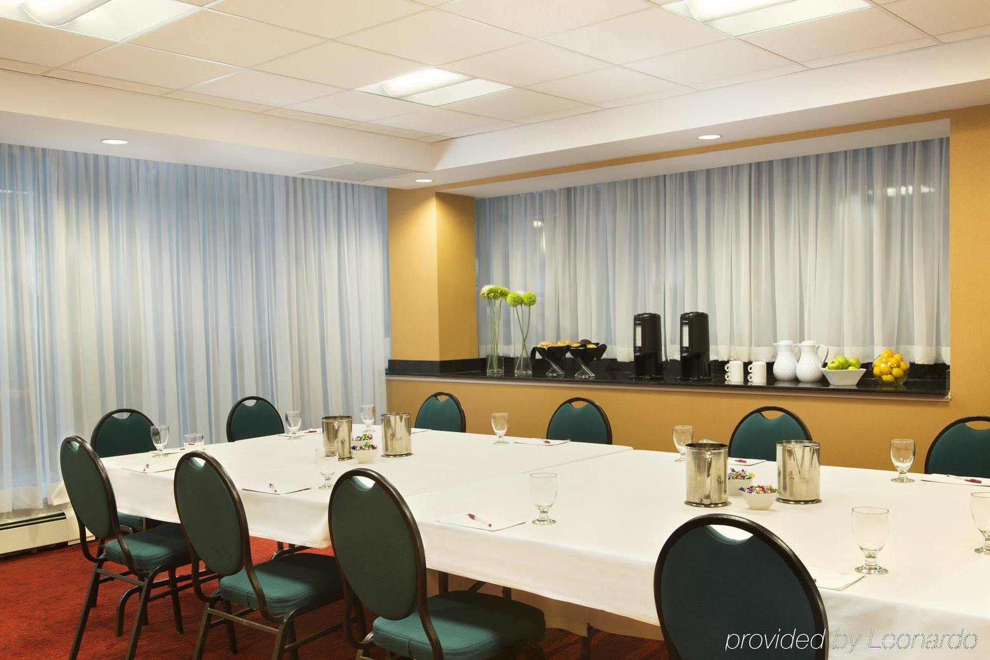 אוטווה The Carleton Suite Hotel מראה חיצוני תמונה